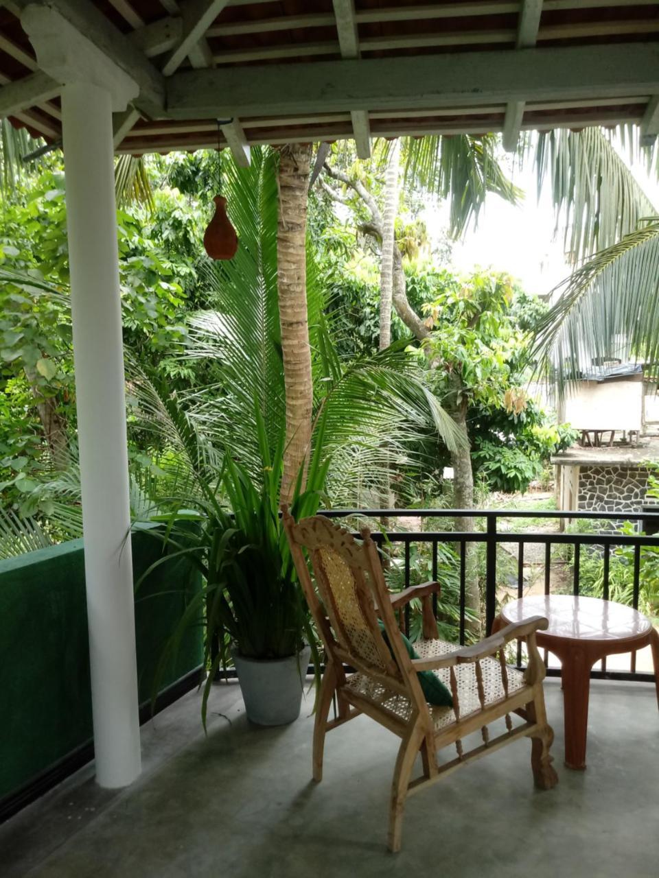 Backpacker Lodge